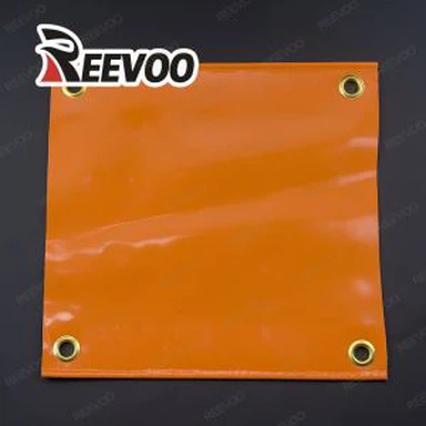 PVC plachta použitá pro kryt nákladního automobilu